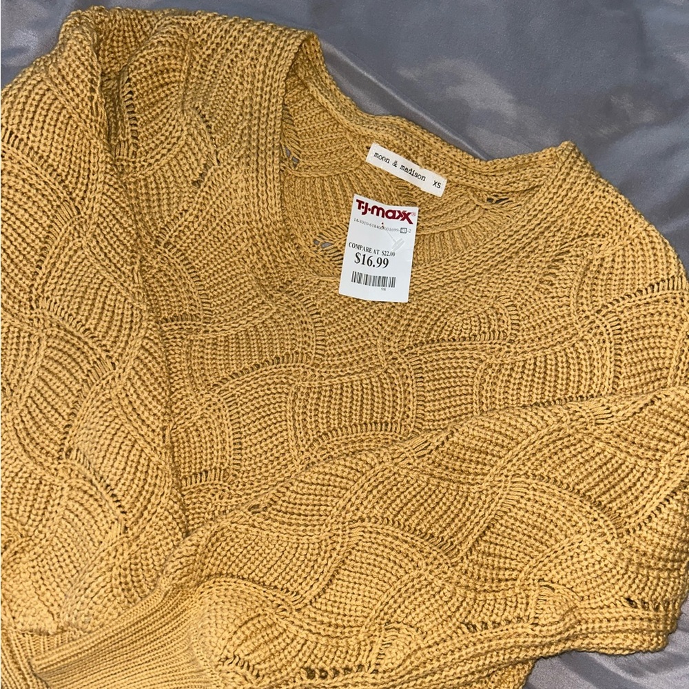 NEW Oversized Mustard V-Neck Cropped Sweater